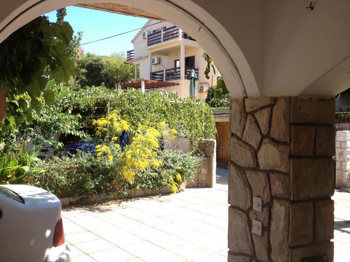 Villa Marga Jelsa  Εξωτερικό φωτογραφία