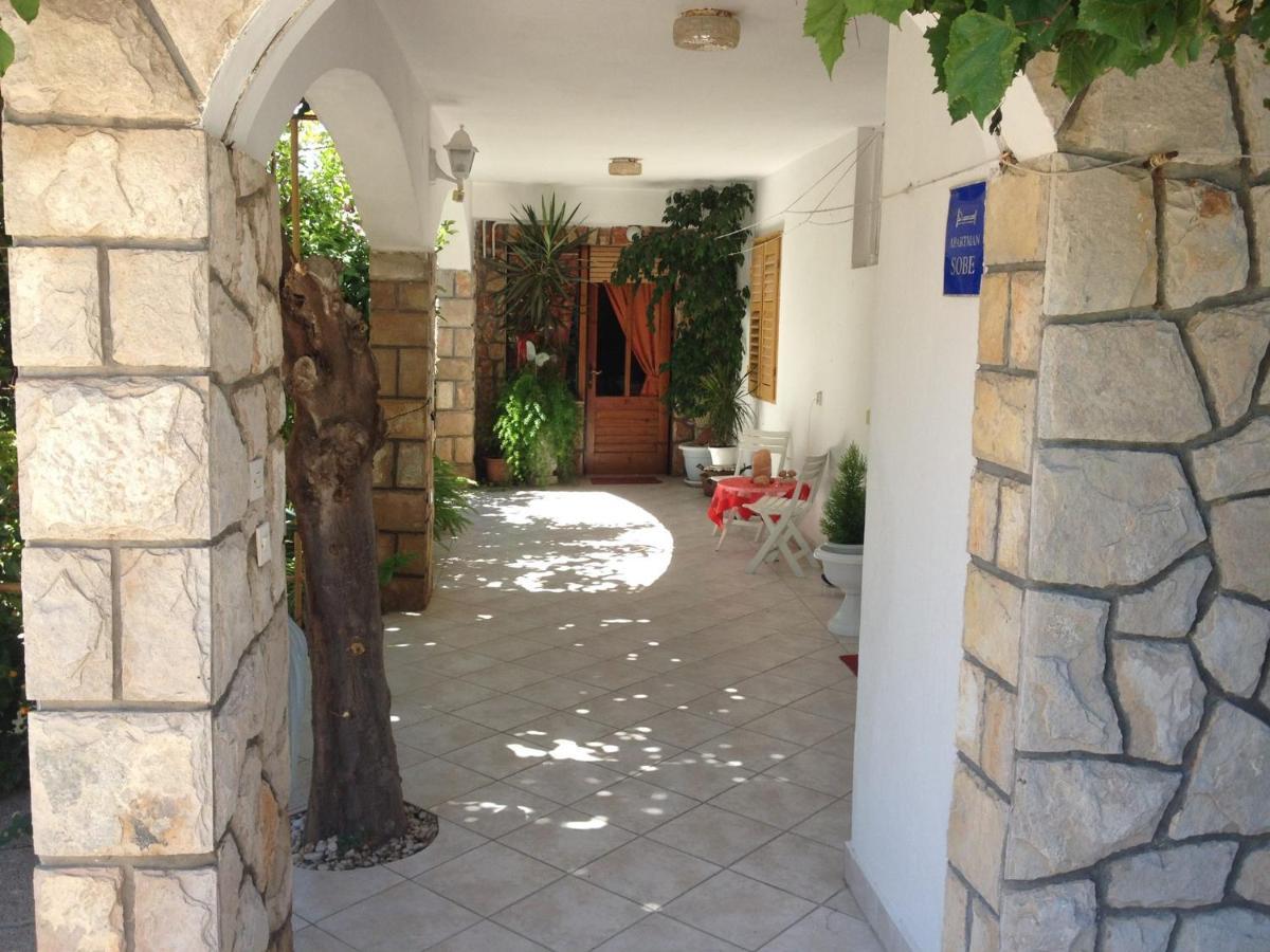 Villa Marga Jelsa  Εξωτερικό φωτογραφία